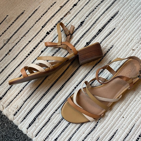 Madewell heeled sandal - Picture 2 of 2